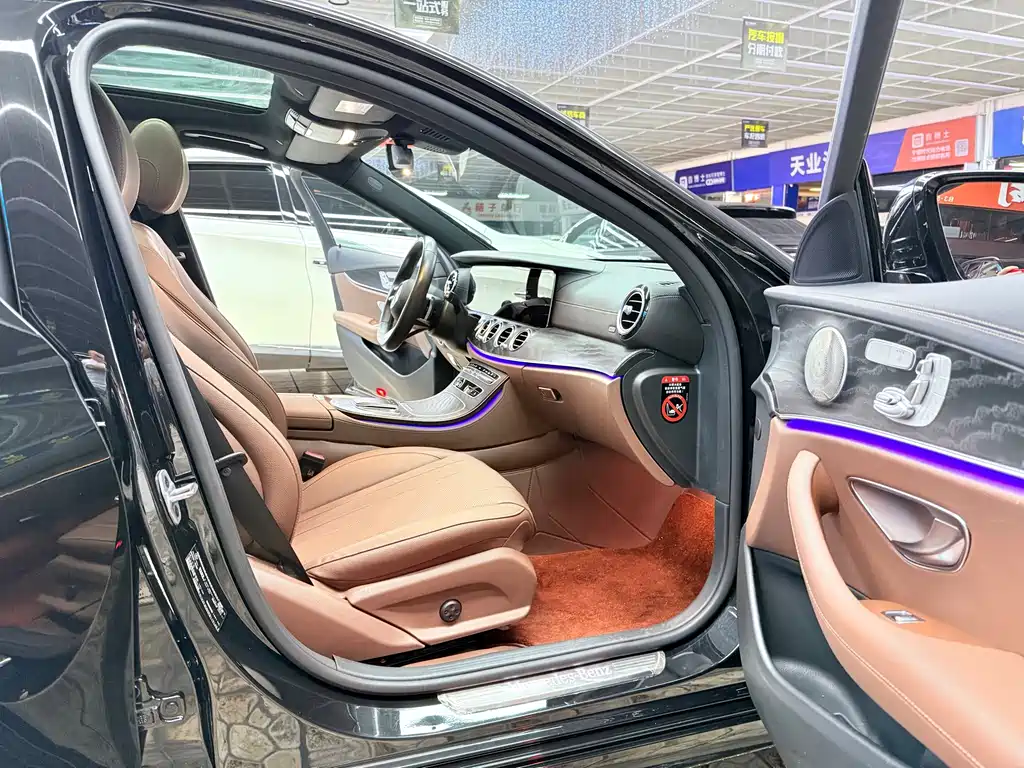 Mercedes-Benz E-Class (Import) — фото 18