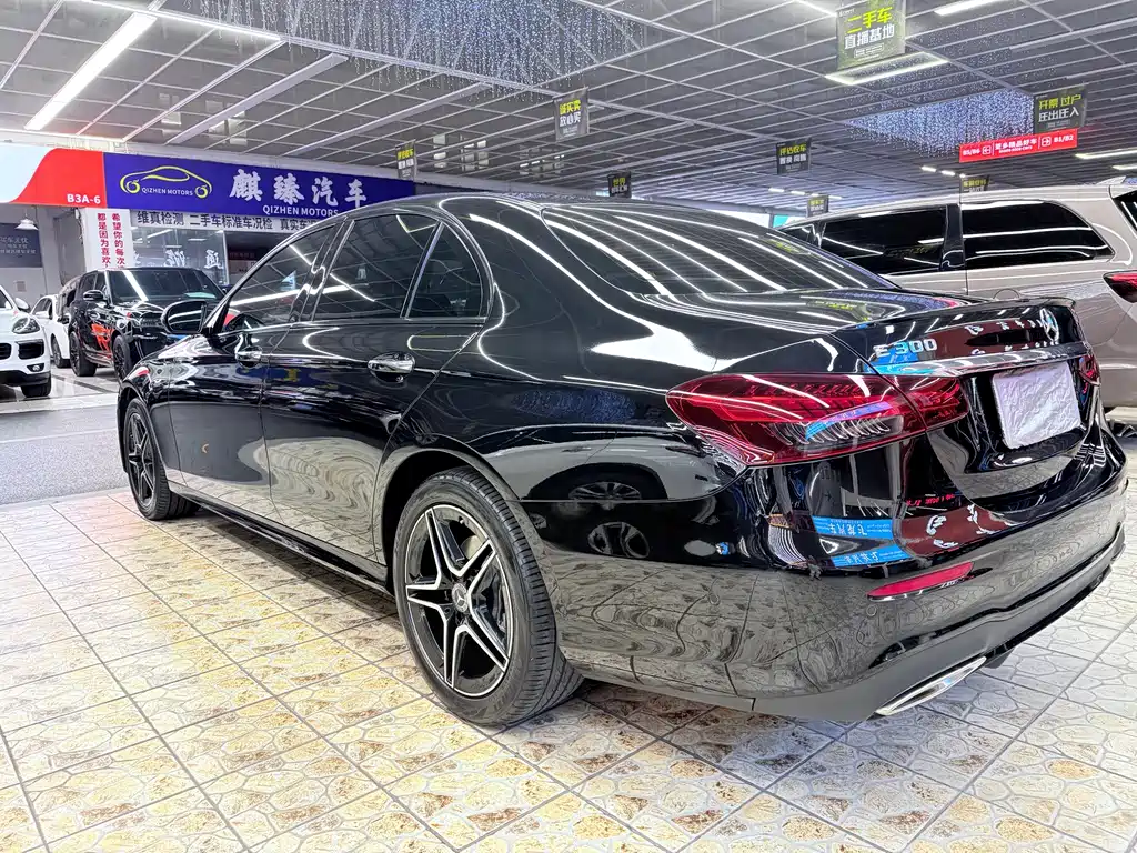 Mercedes-Benz E-Class (Import) — фото 8