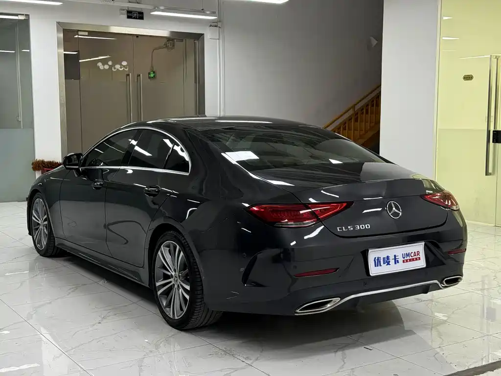 Mercedes-Benz CLS — фото 4