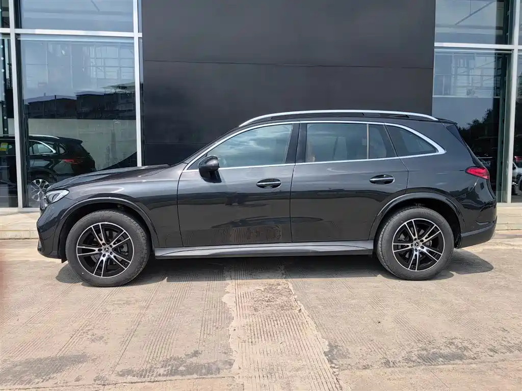 Mercedes-Benz GLC — фото 2