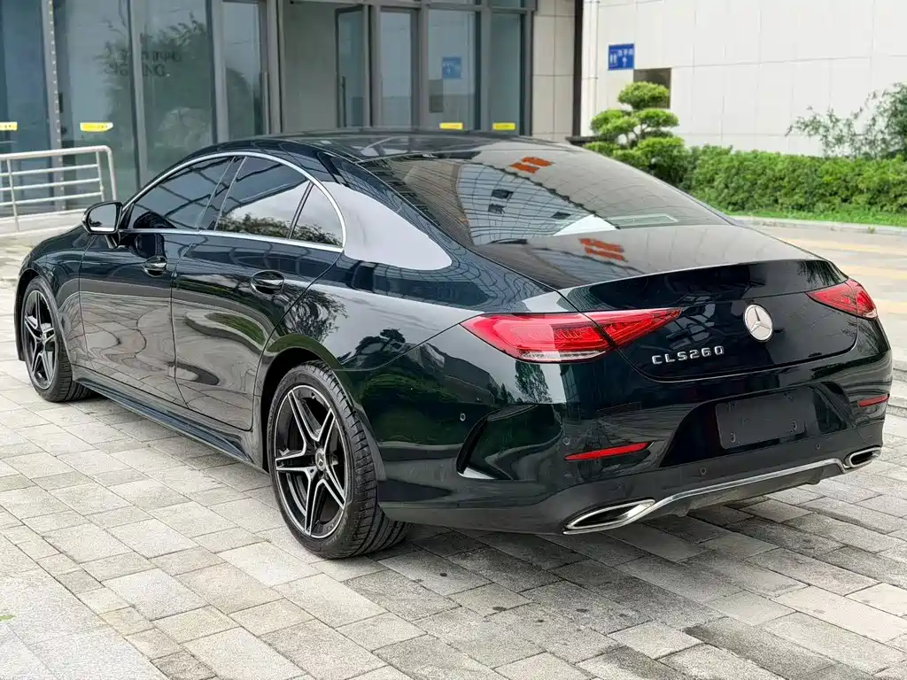 Mercedes-Benz CLS — фото 4