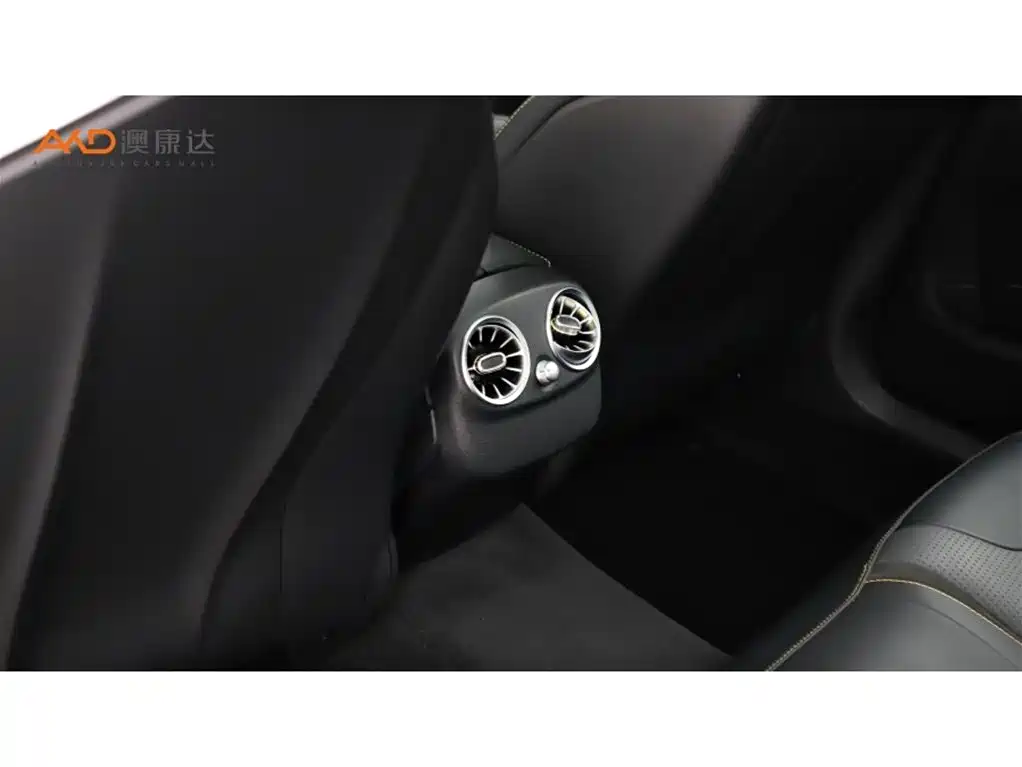 Mercedes-Benz C-Class AMG — фото 9