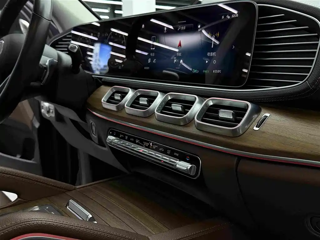 Mercedes-Benz GLE (Import) — фото 13