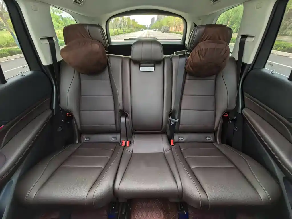 Mercedes-Benz GLS — фото 3