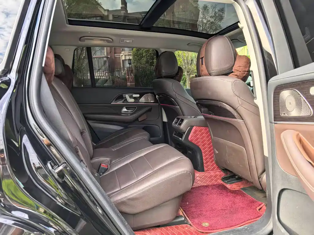 Mercedes-Benz GLS — фото 10