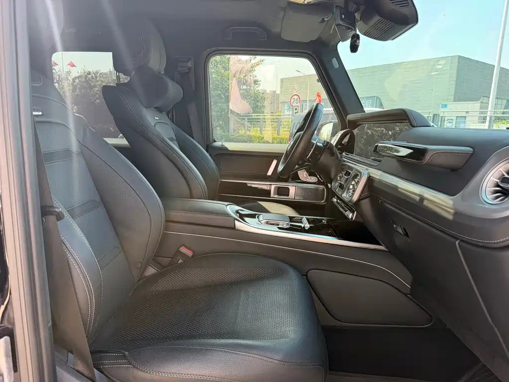 Mercedes-Benz G-Class AMG — фото 10