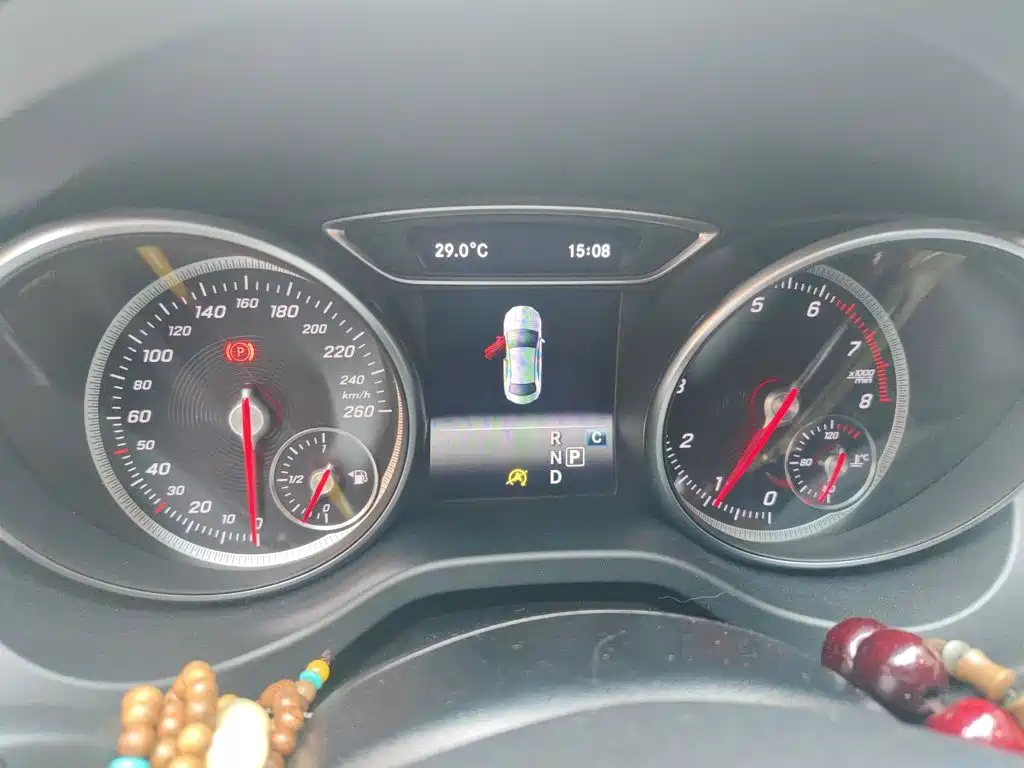 Mercedes-Benz CLA (Import) — фото 13