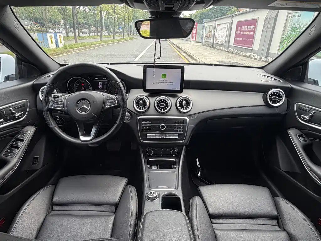 Mercedes-Benz CLA (Import) — фото 8