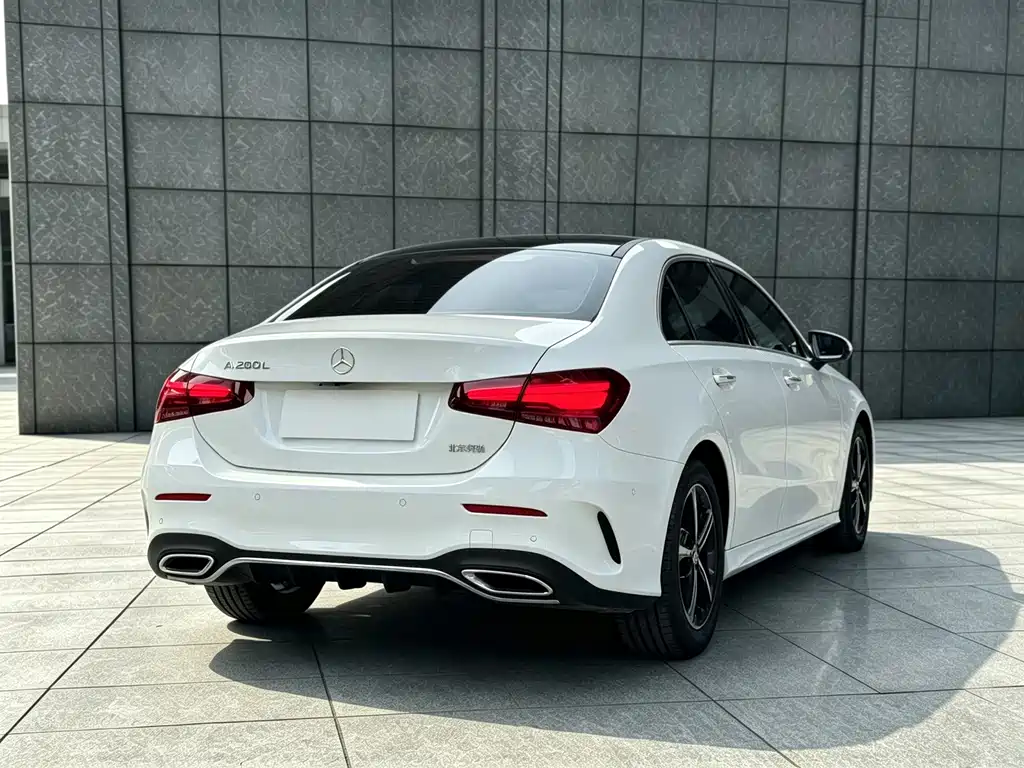 Mercedes-Benz A-Class — фото 16