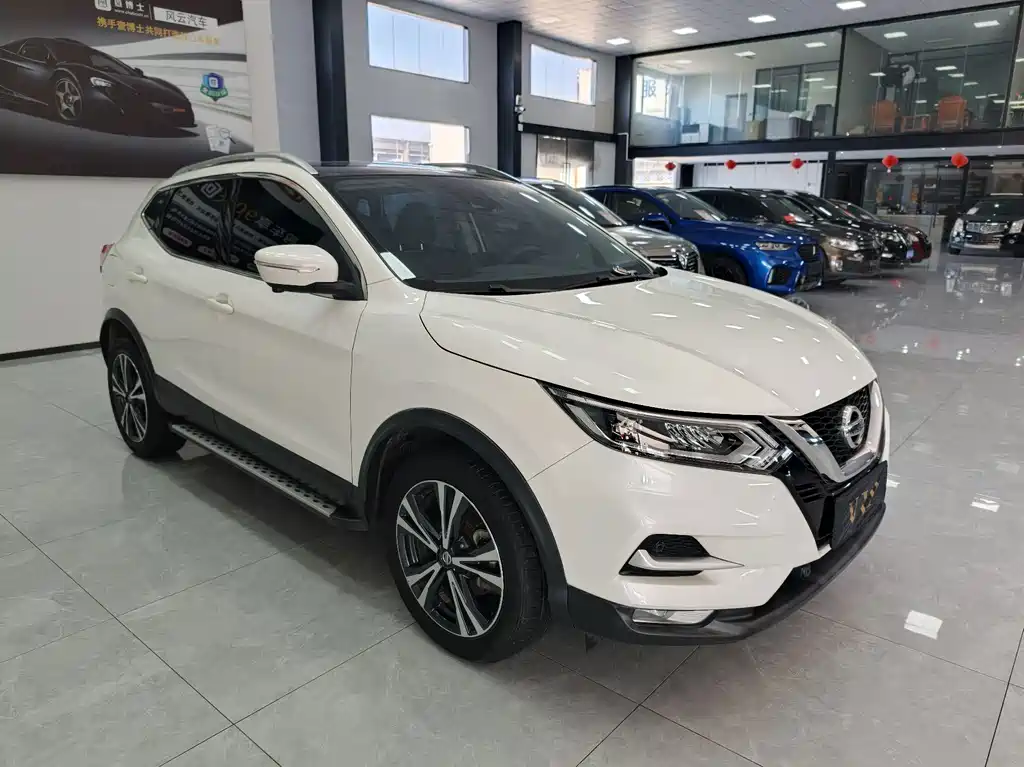 Nissan Qashqai — фото 3