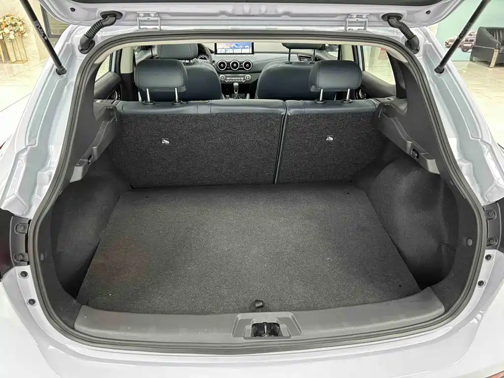 Nissan Qashqai — фото 23