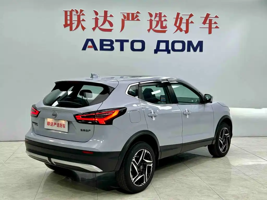 Nissan Qashqai — фото 7