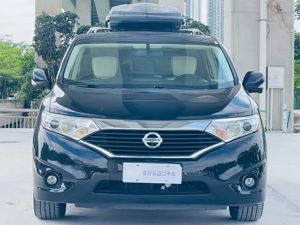 Nissan Quest — фото 2
