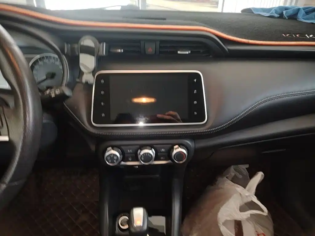 Nissan Kicks — фото 13