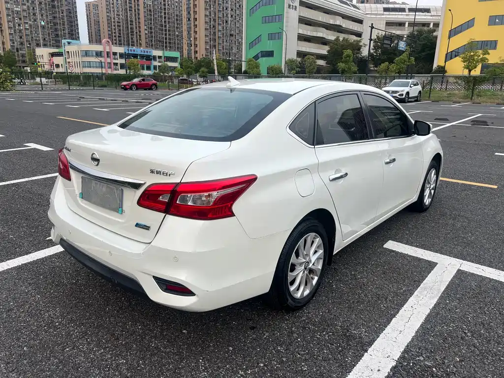 Nissan Sylphy — фото 7