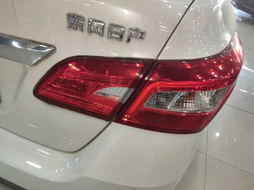 Nissan Sylphy — фото 8