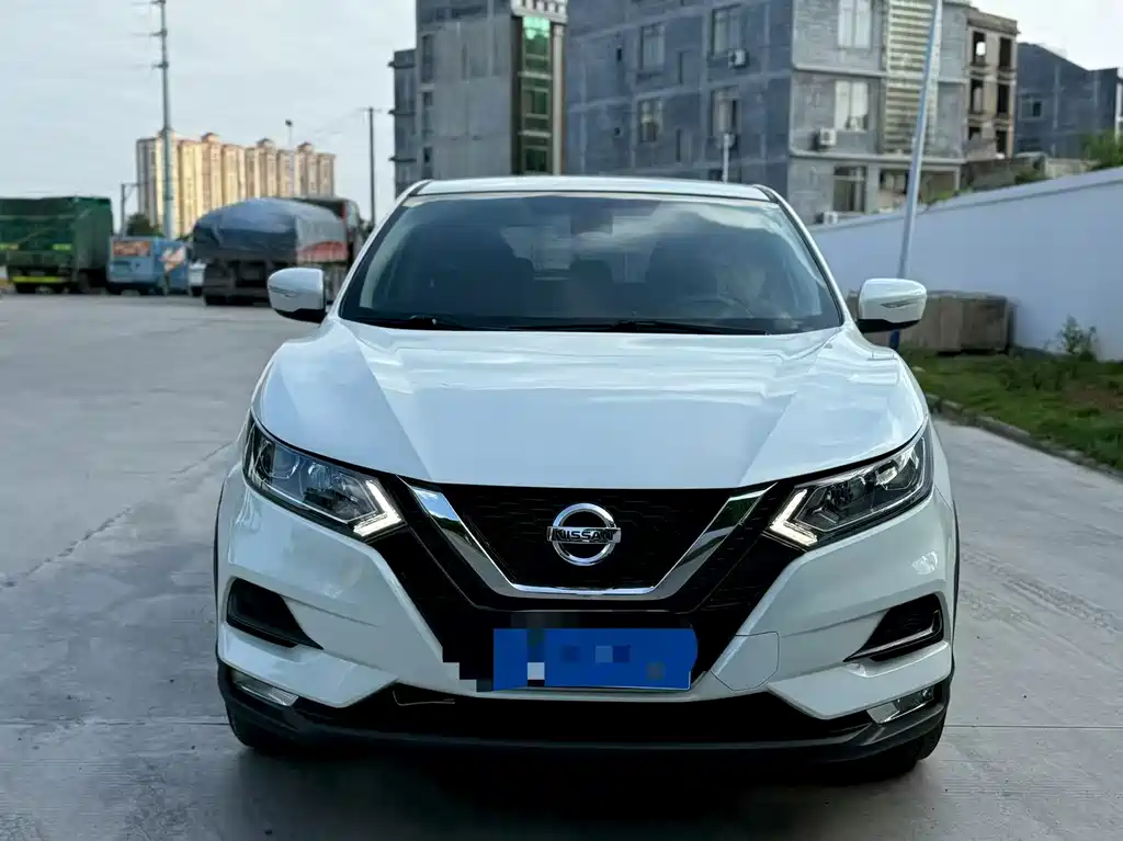 Nissan Qashqai — фото 3