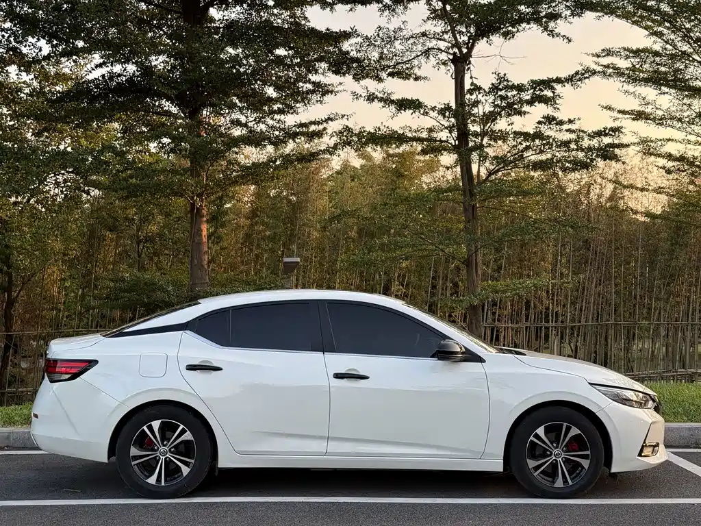 Nissan Sylphy — фото 5