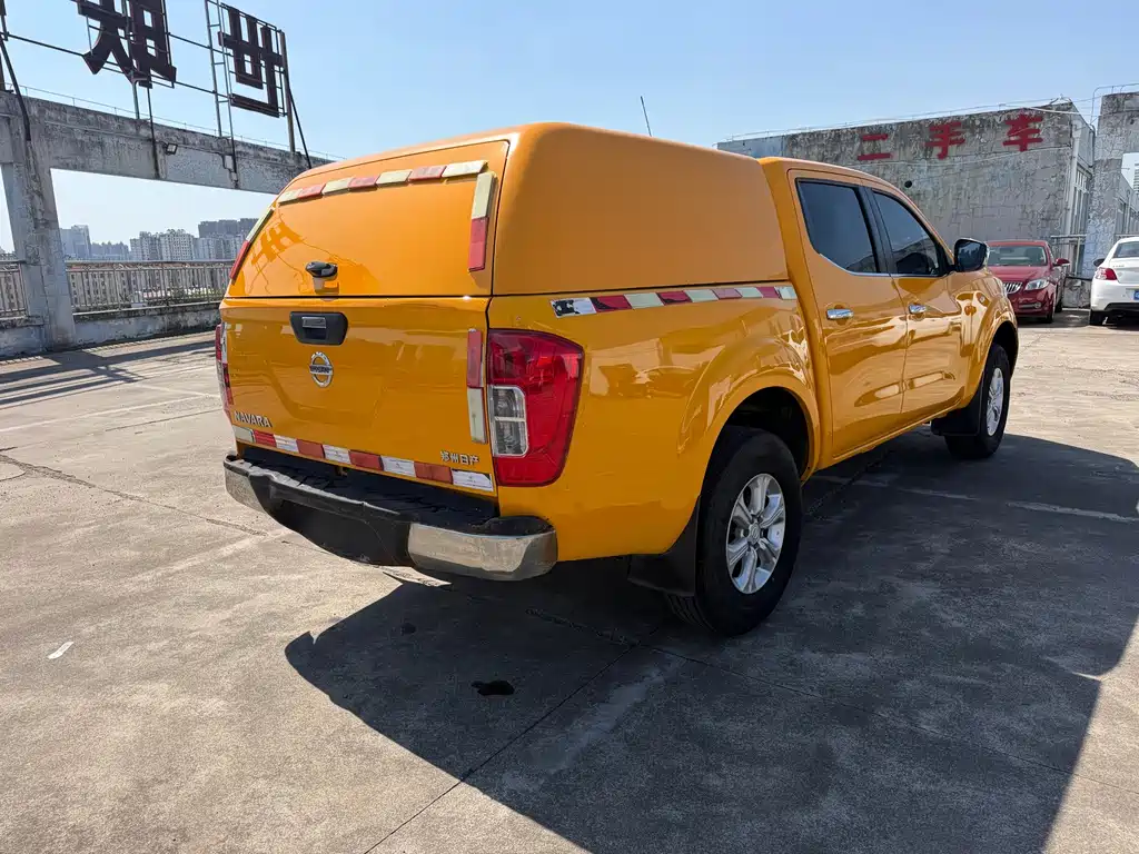 Nissan Navara — фото 4