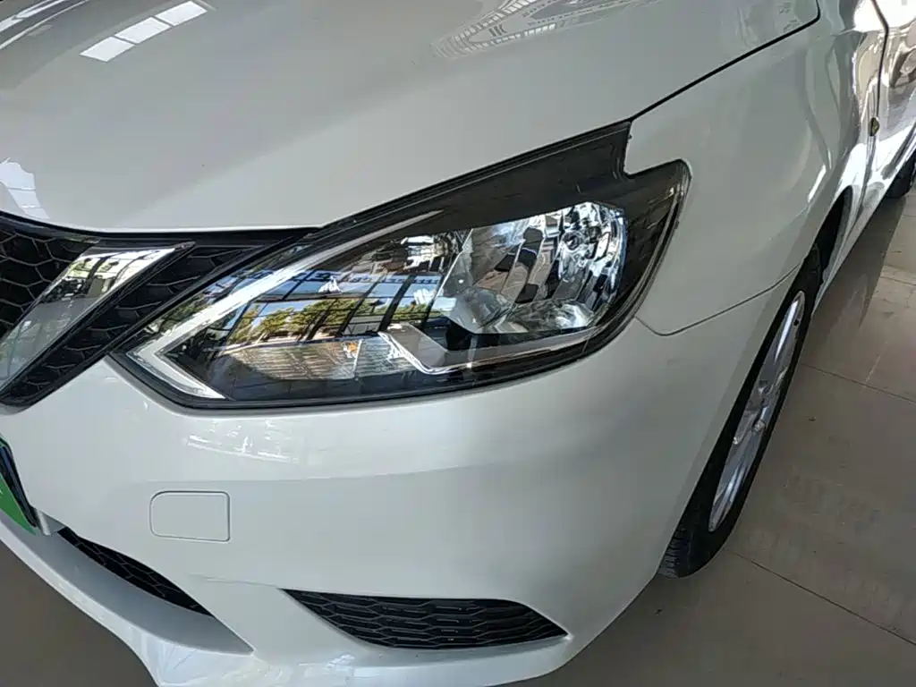 Nissan Sylphy — фото 24
