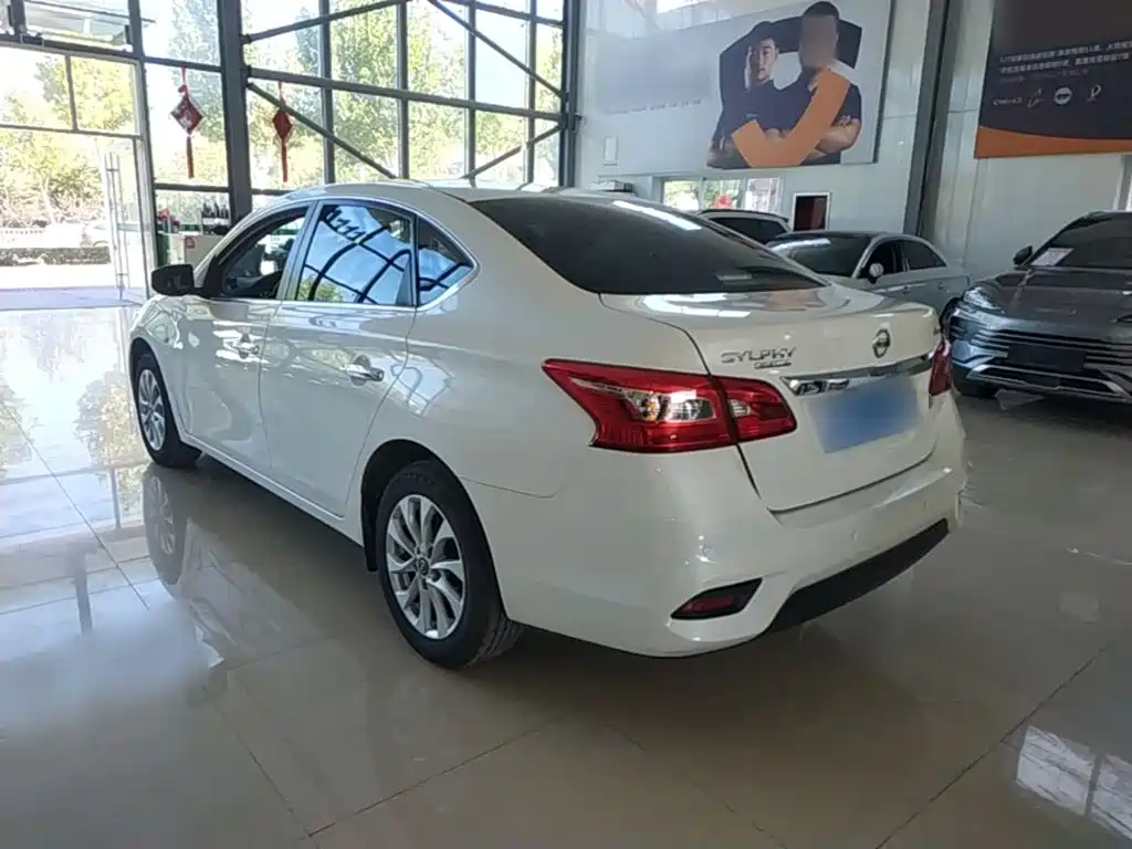Nissan Sylphy — фото 5