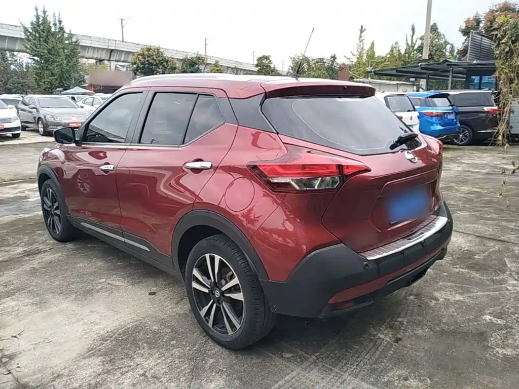 Nissan Kicks — фото 5