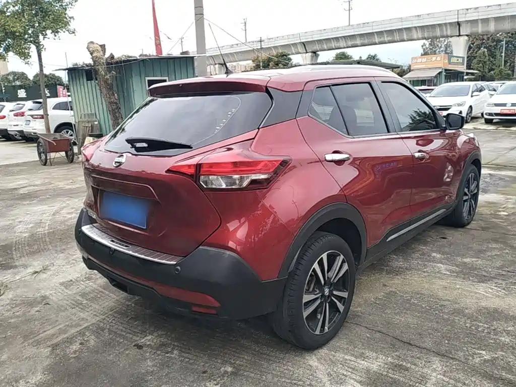 Nissan Kicks — фото 7