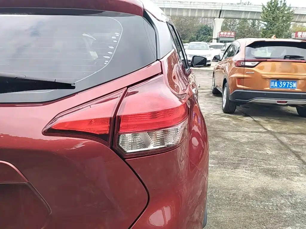 Nissan Kicks — фото 8