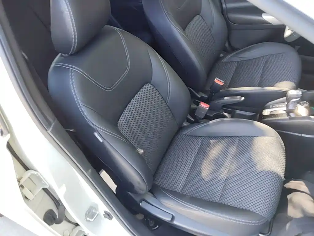 Nissan Kicks — фото 25