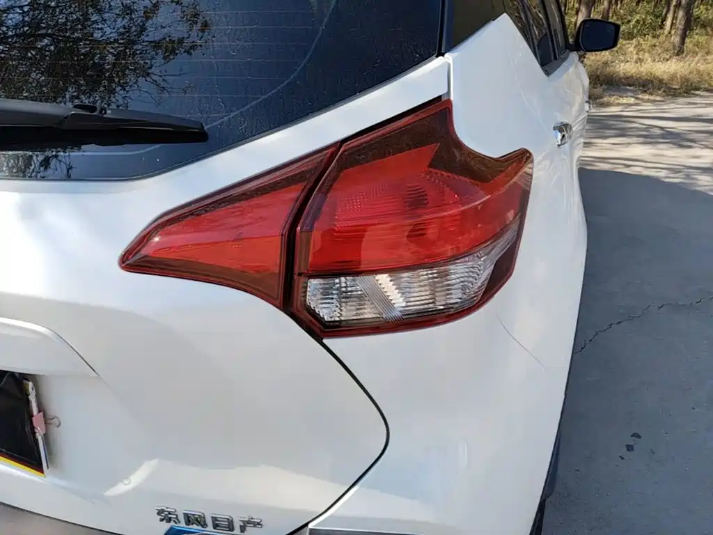 Nissan Kicks — фото 8