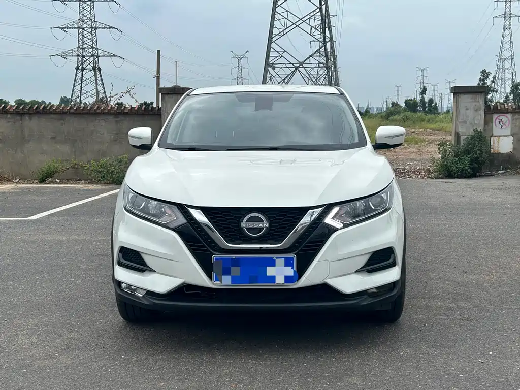Nissan Qashqai — фото 2