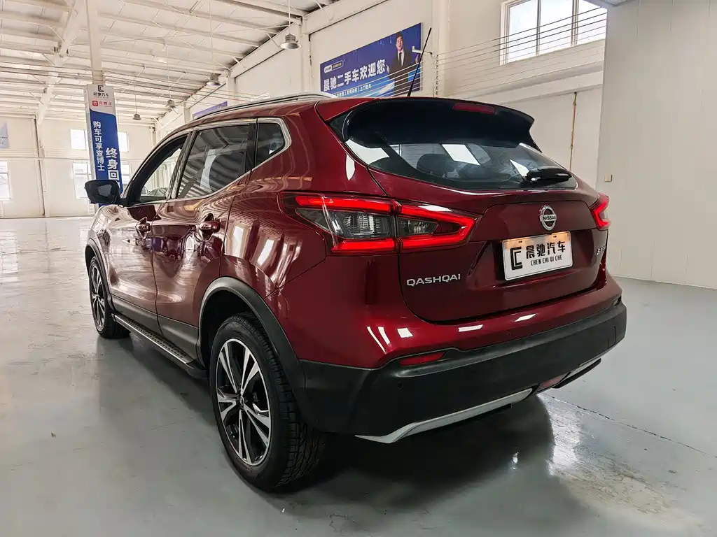 Nissan Qashqai — фото 6