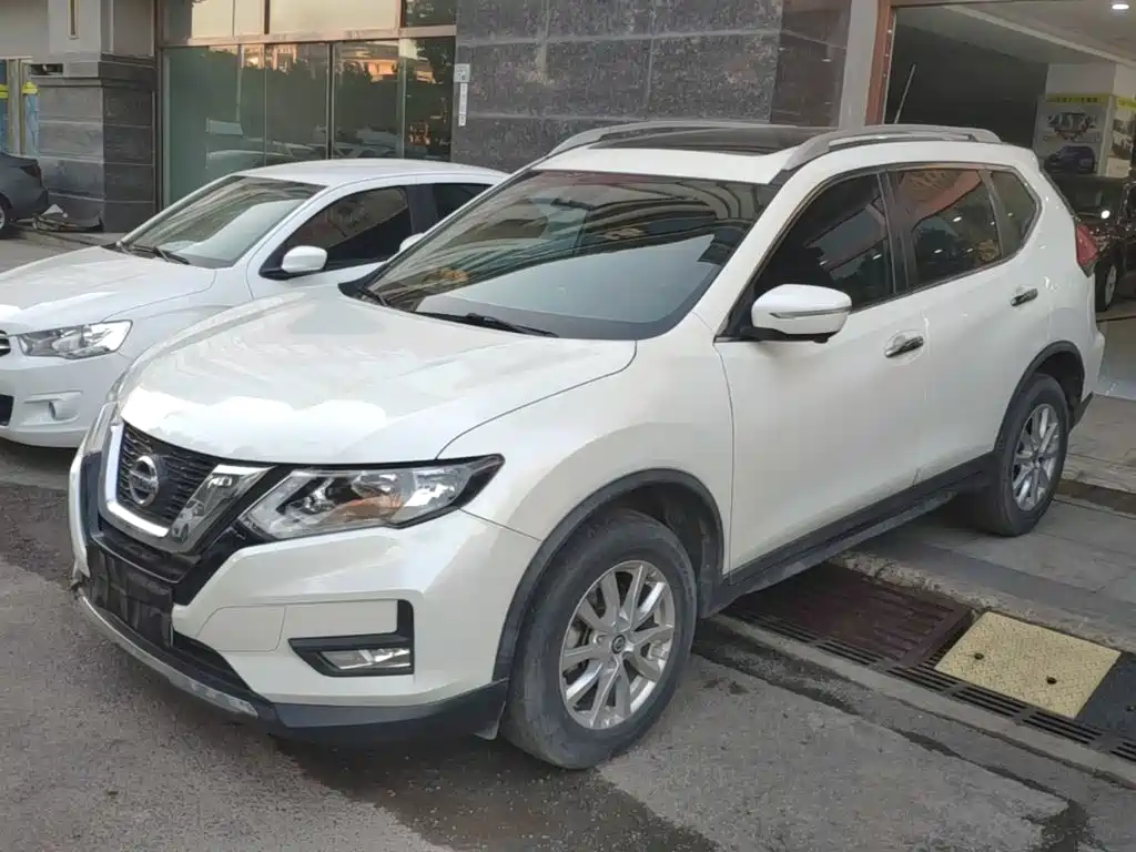 Nissan X-Trail — фото 2