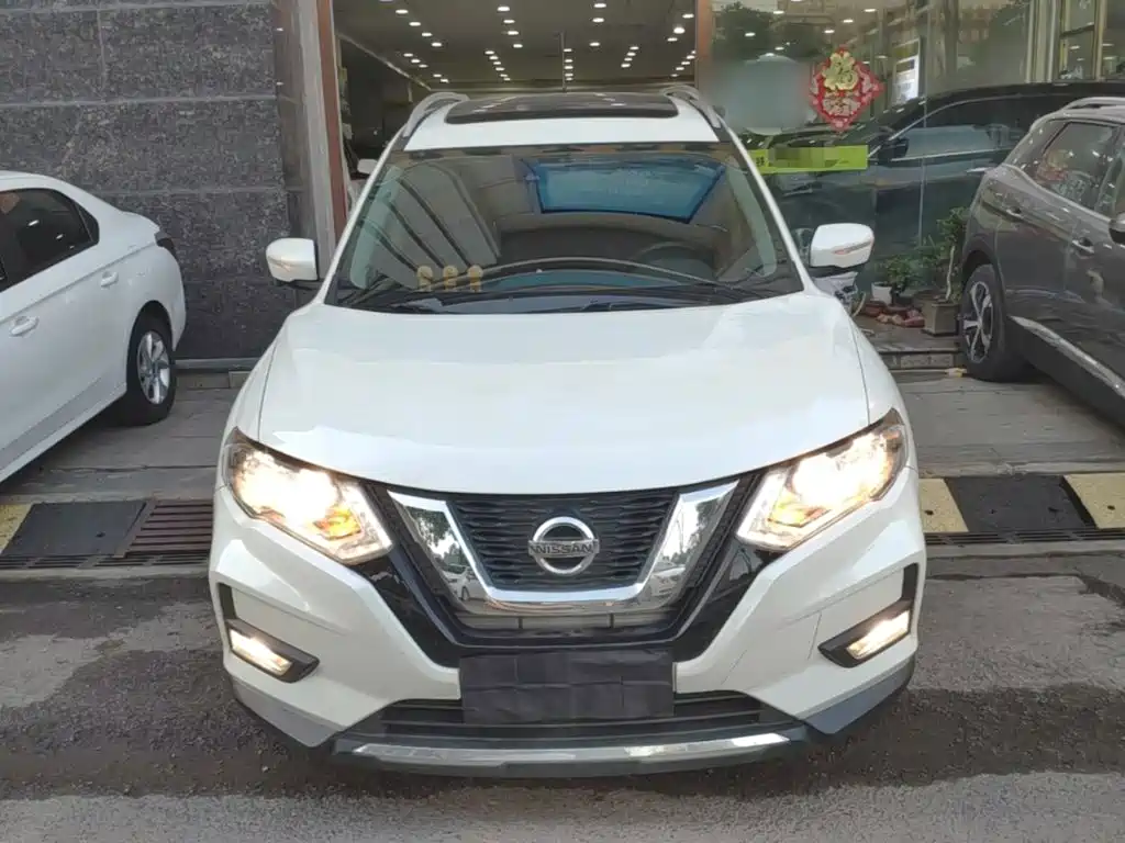 Nissan X-Trail — фото 3
