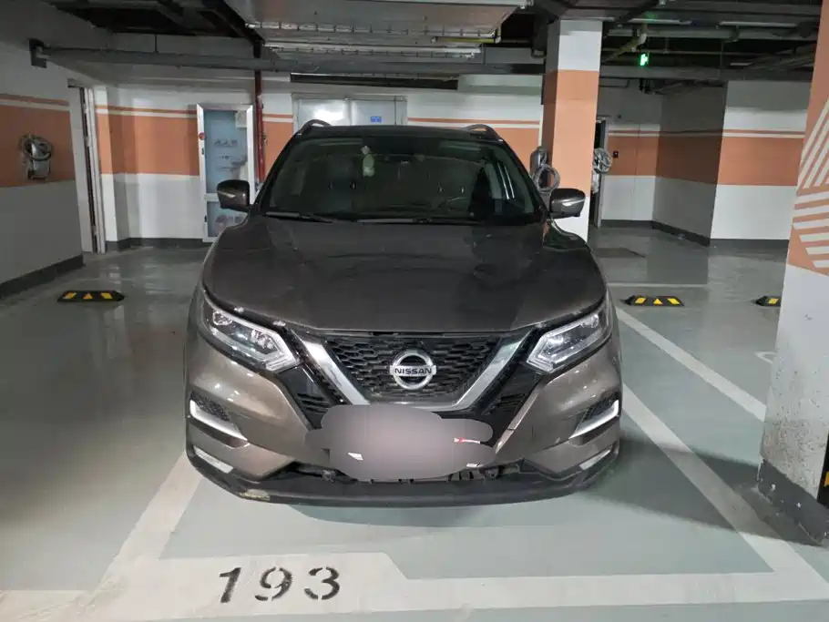 Nissan Qashqai — фото 2