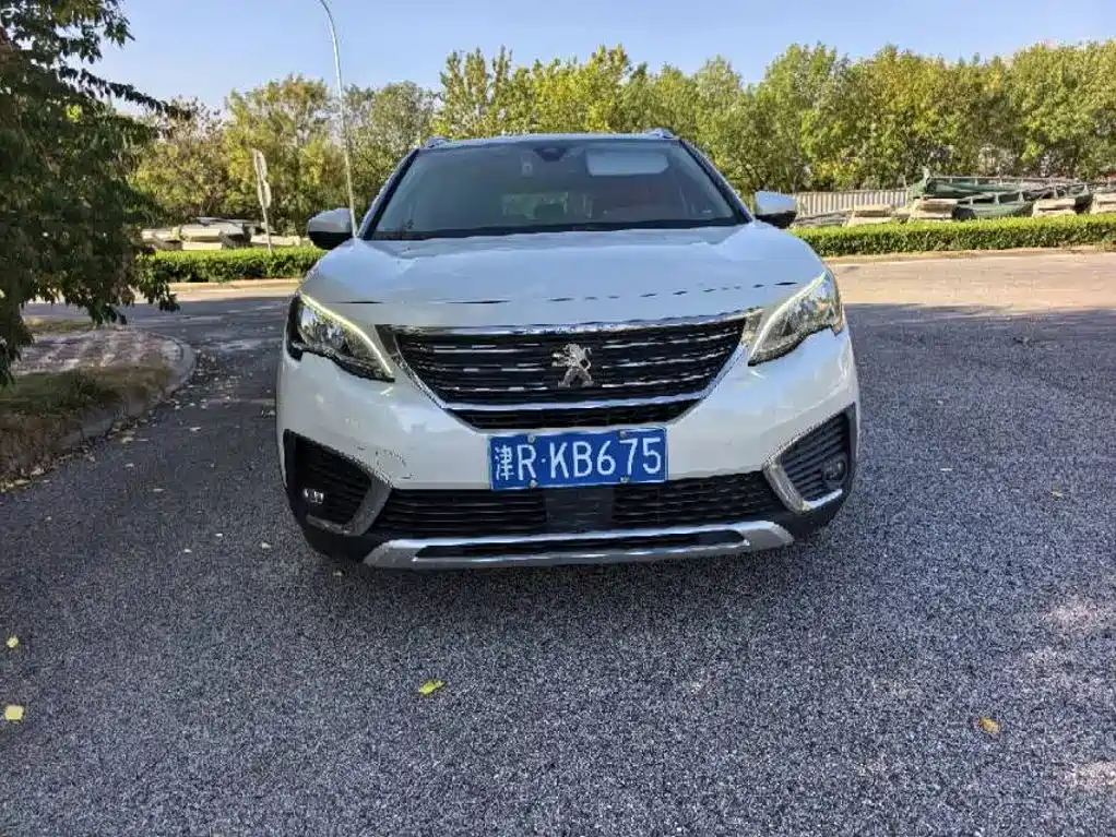 Peugeot 5008 — фото 2