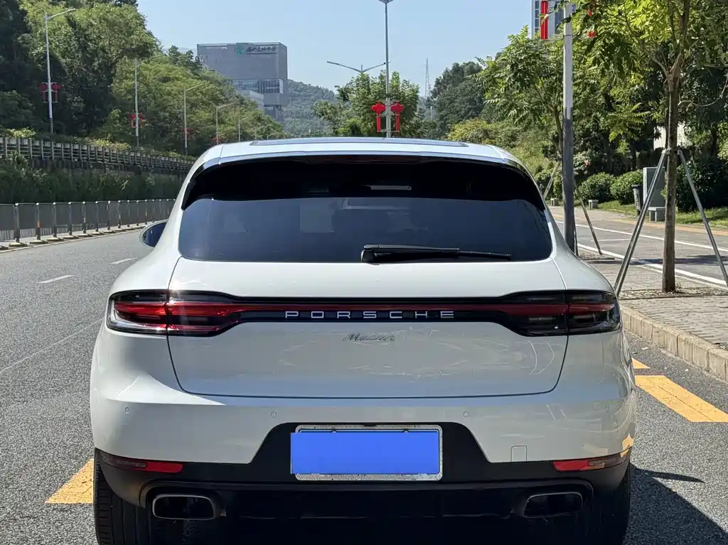Porsche Macan — фото 5