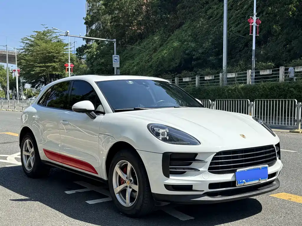 Porsche Macan — фото 6