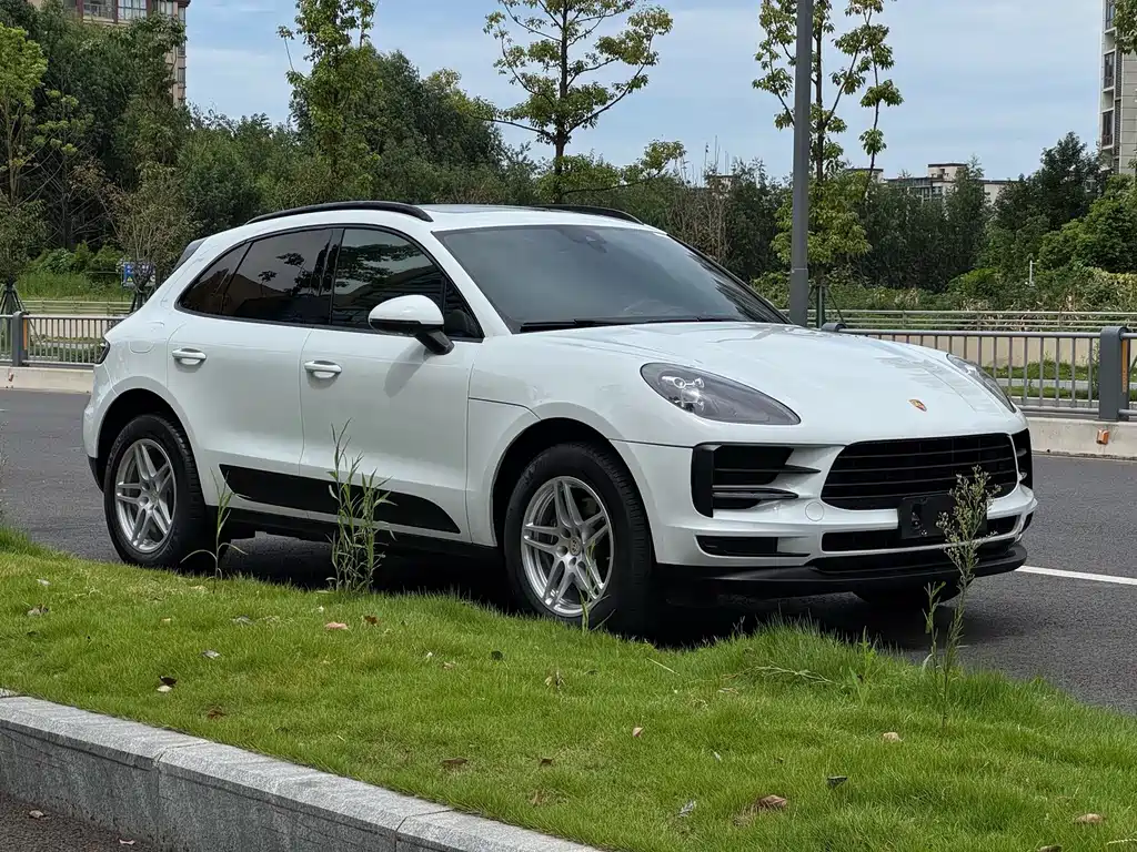 Porsche Macan — фото 3