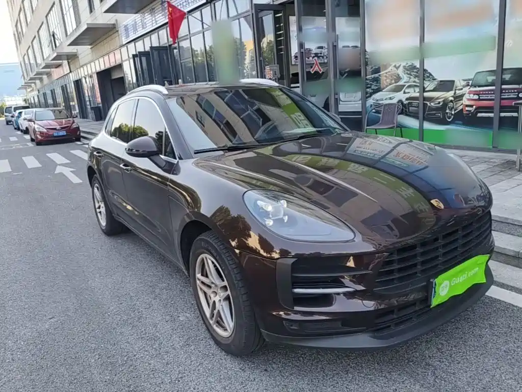 Porsche Macan — фото 4
