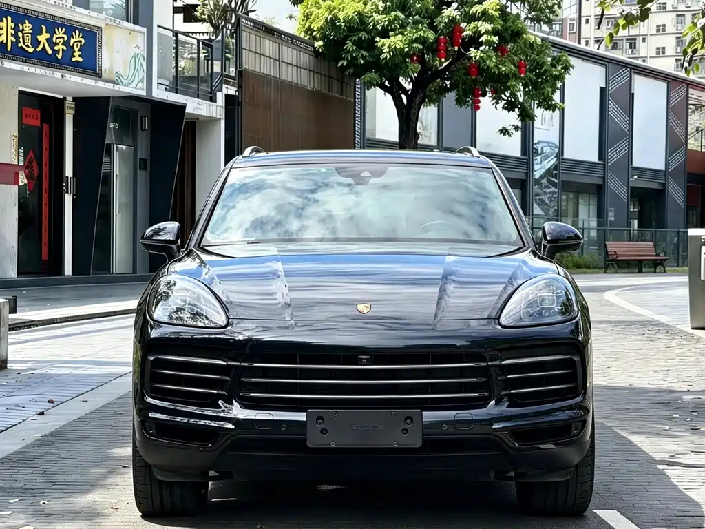 Porsche Cayenne — фото 2