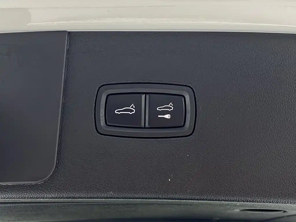 Porsche Cayenne Hybrid — фото 28
