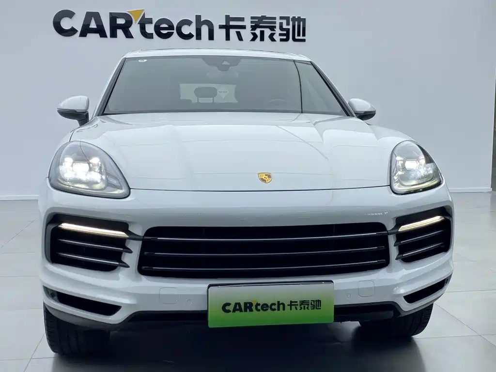 Porsche Cayenne Hybrid — фото 10