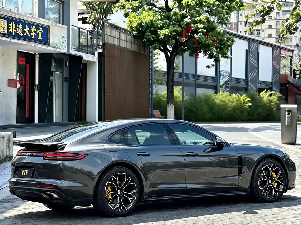 Porsche Panamera — фото 7