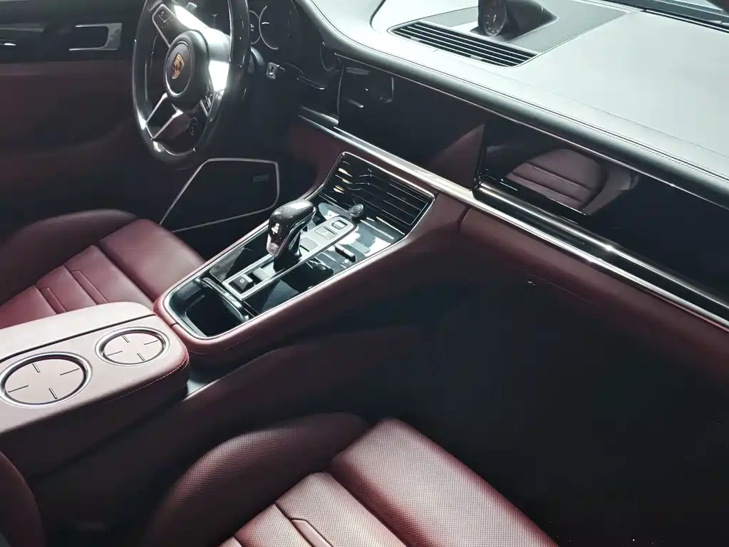 Porsche Panamera — фото 10