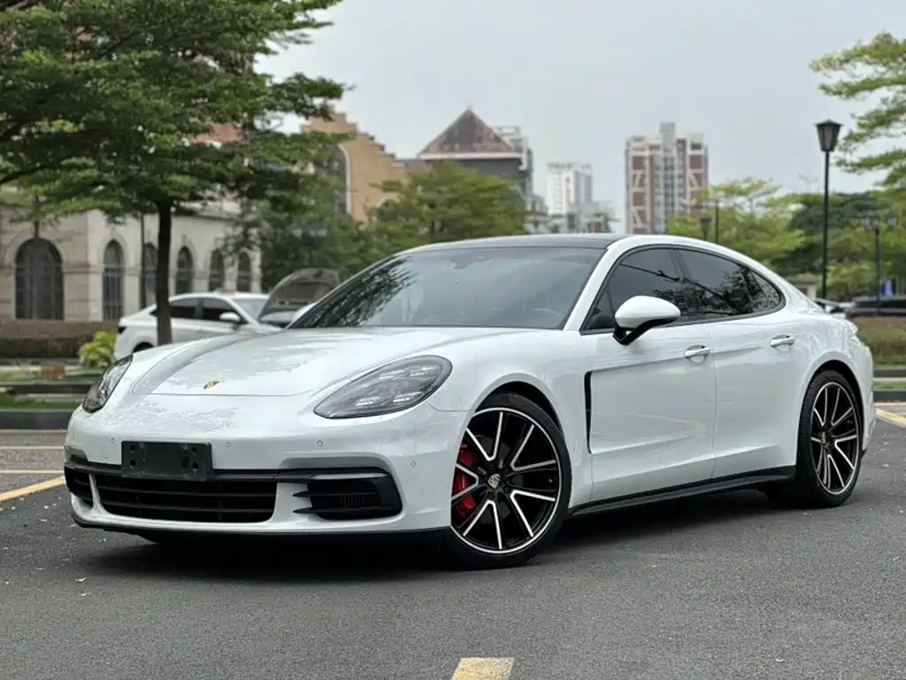 Porsche Panamera — фото 2