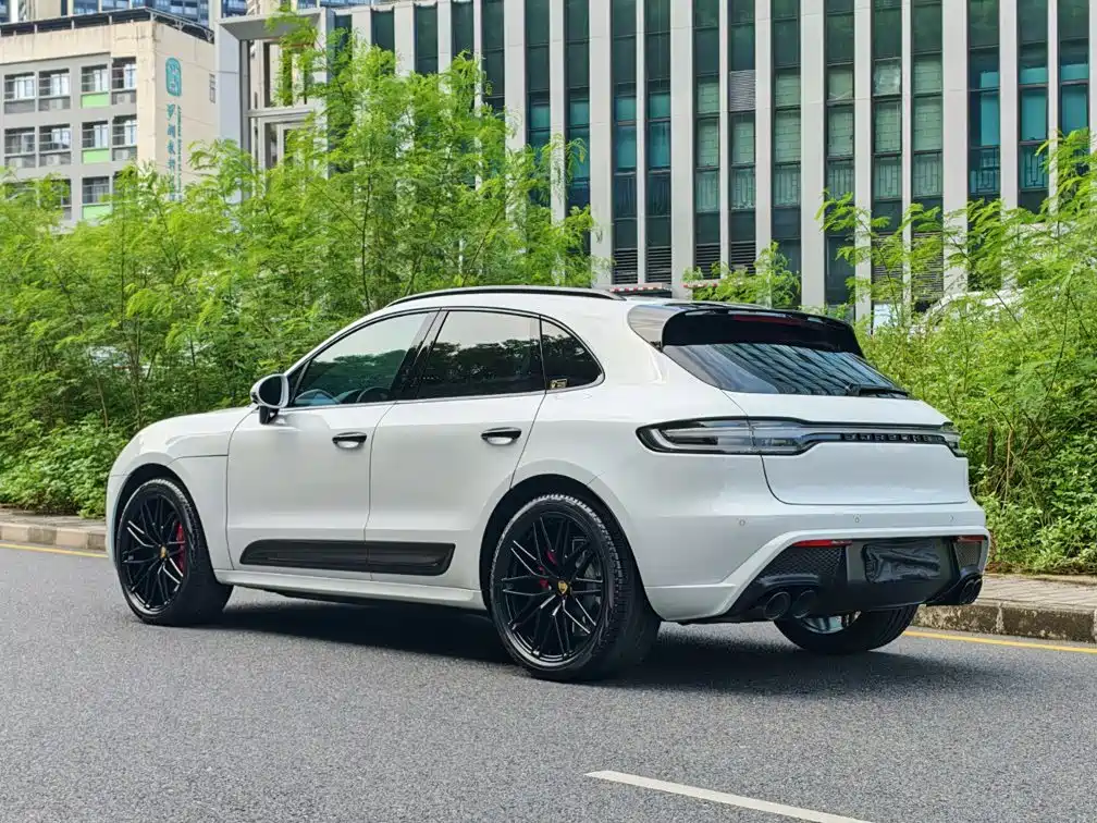 Porsche Macan — фото 5
