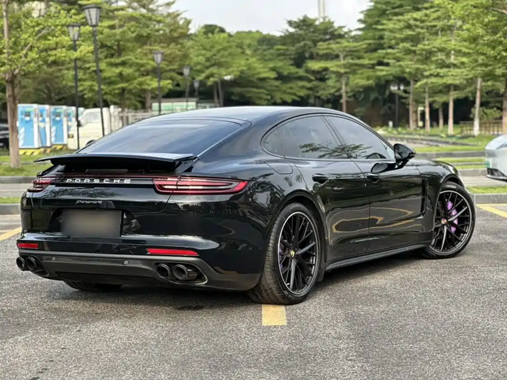 Porsche Panamera — фото 10