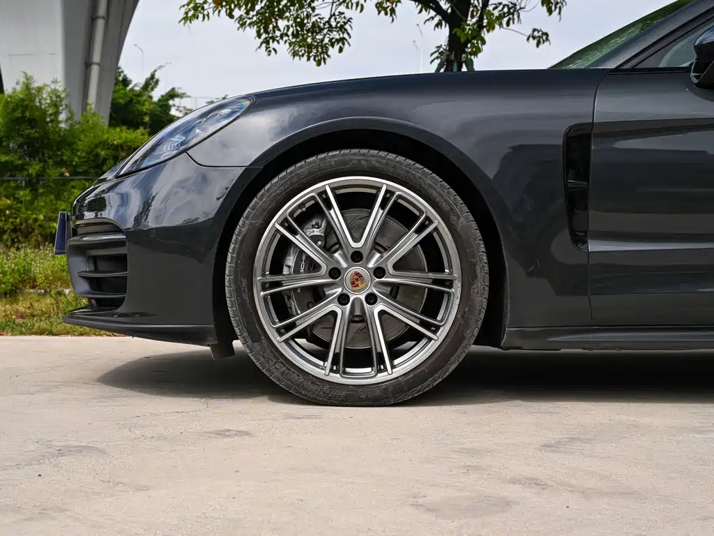Porsche Panamera — фото 14