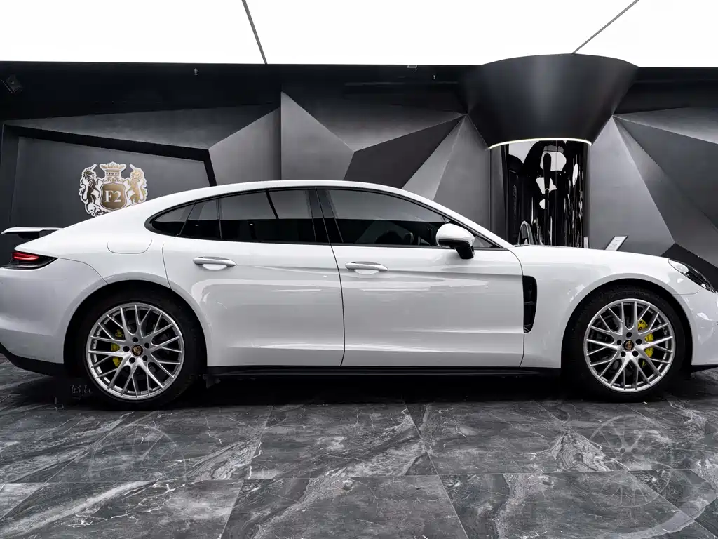 Porsche Panamera — фото 4